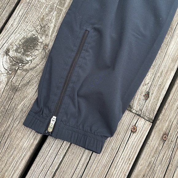 Oiselle Lightweight Track Pants - Picture 5 of 6